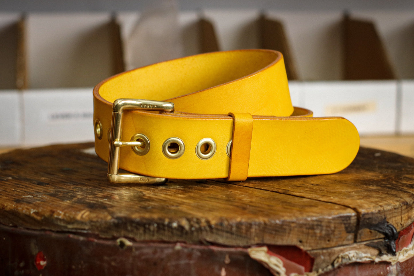 Leather Belt | ROLLER_BUCKLE + GROMMS