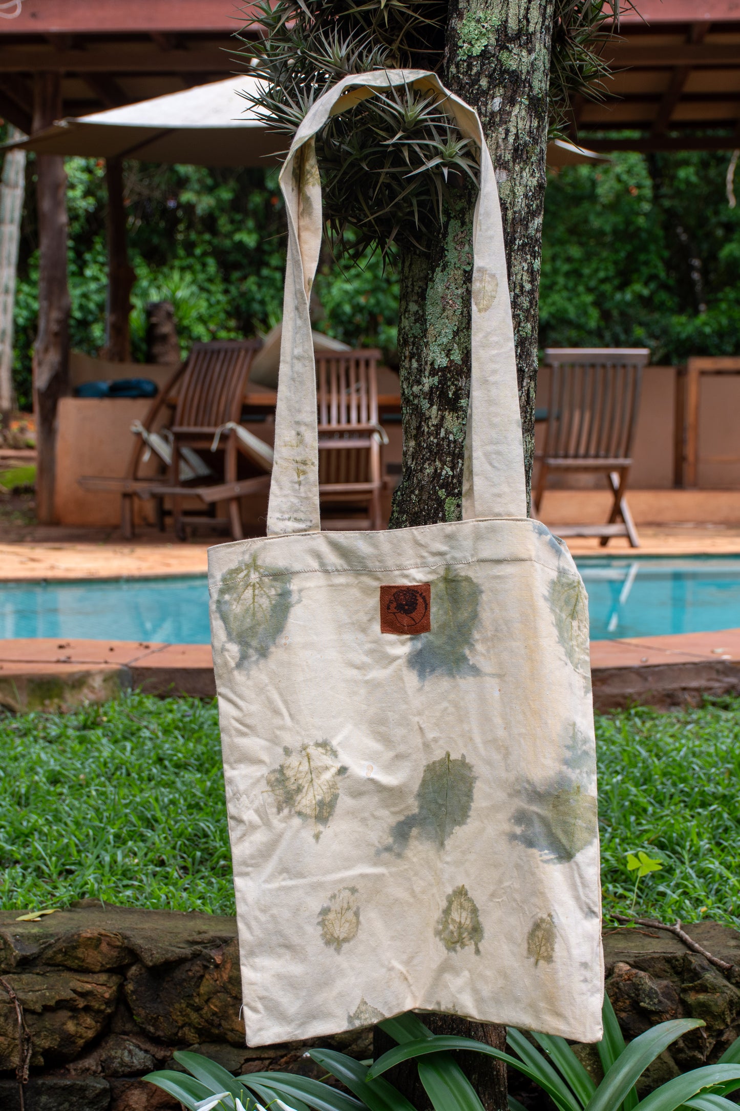 Sustainable Chic: Eco-Printed Tote Bags for the Ethical Fashionista